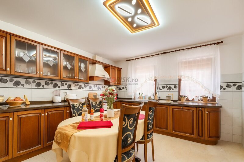 Vila de exceptie – Snagov – eleganta, rafinament si durabilitate